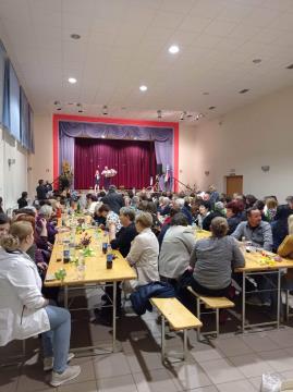 Proslava ob materinskem dnevu v Šalovcih 4